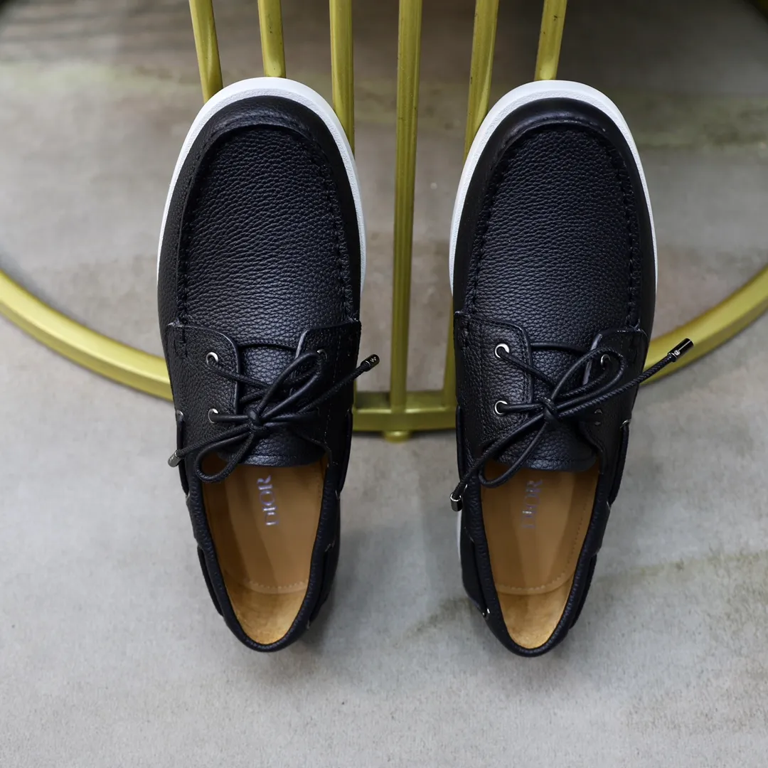 Ex-factory price: 540🙅‍♂️🙅‍♂️🙅‍♂️ Brand: Dior DIOR Standard code: Men's code 38/44 (45 can be customized) Grade: Same as the official website Material: Original cowhide stitching, cowhide lining, original TPU wear-resistant soft outsole Style categories: Leisure and sports version, footwear for driving, young fashion, European and American trends, British style Color: actual picture color
